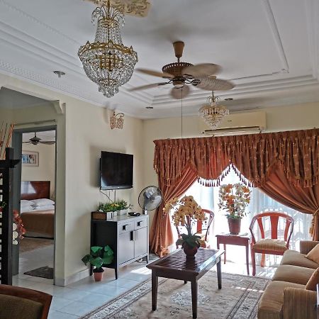 Ainis Guest House In Vista Amani Condominium Kuala Lumpur Luaran gambar