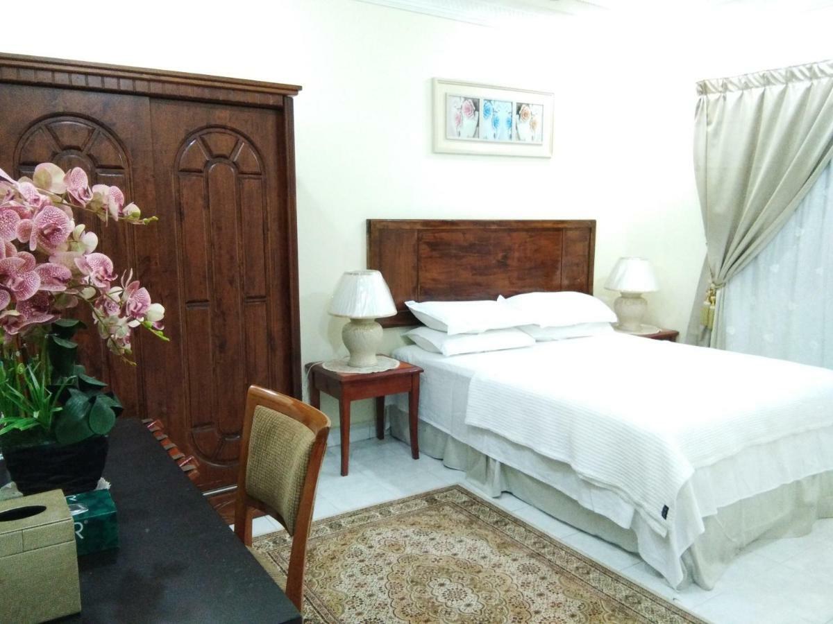 Ainis Guest House In Vista Amani Condominium Kuala Lumpur Luaran gambar
