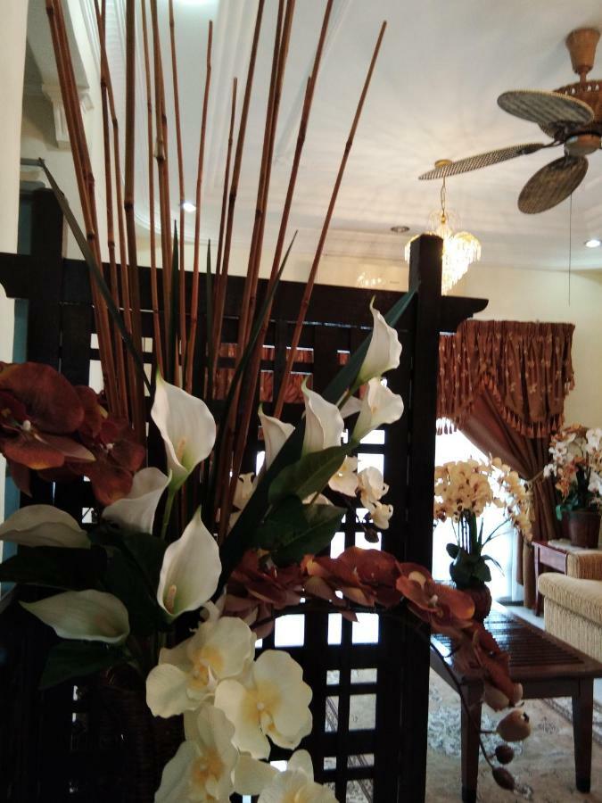 Ainis Guest House In Vista Amani Condominium Kuala Lumpur Luaran gambar