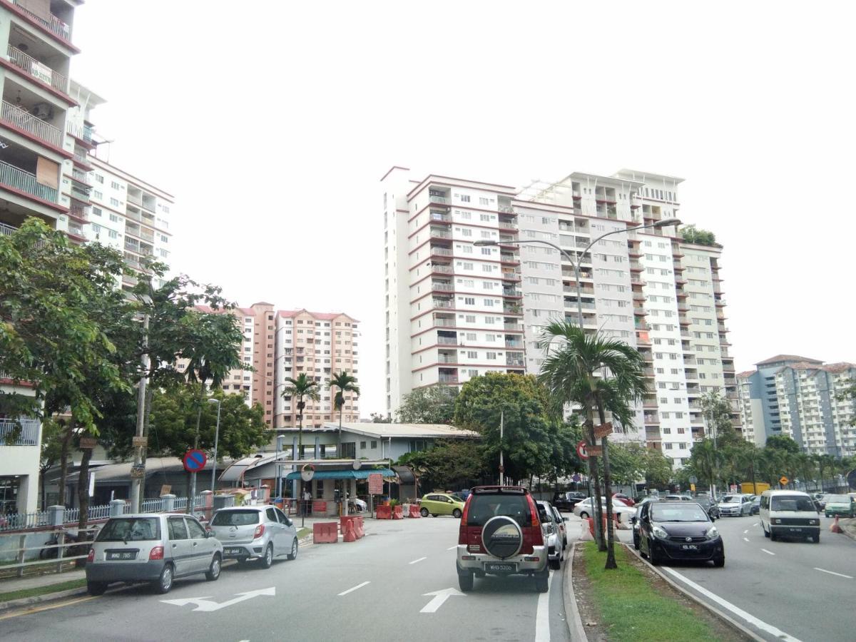 Ainis Guest House In Vista Amani Condominium Kuala Lumpur Luaran gambar