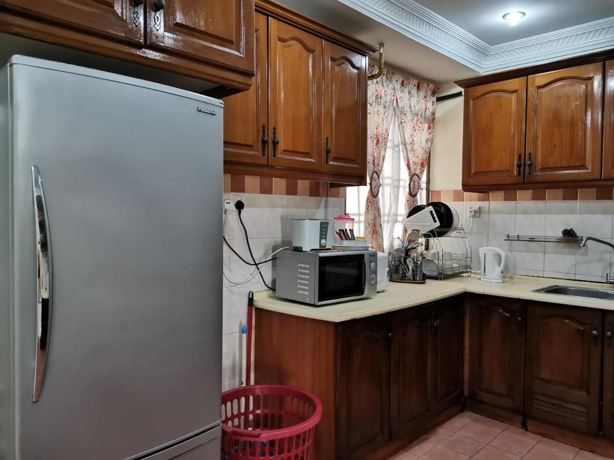 Ainis Guest House In Vista Amani Condominium Kuala Lumpur Luaran gambar