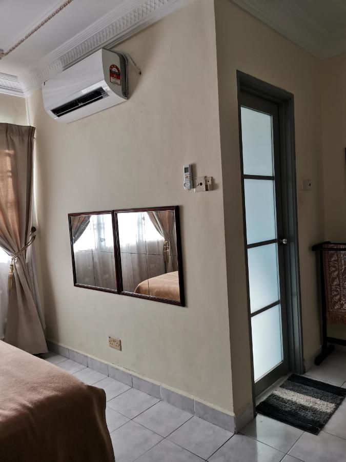 Ainis Guest House In Vista Amani Condominium Kuala Lumpur Luaran gambar