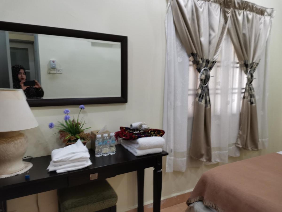 Ainis Guest House In Vista Amani Condominium Kuala Lumpur Luaran gambar