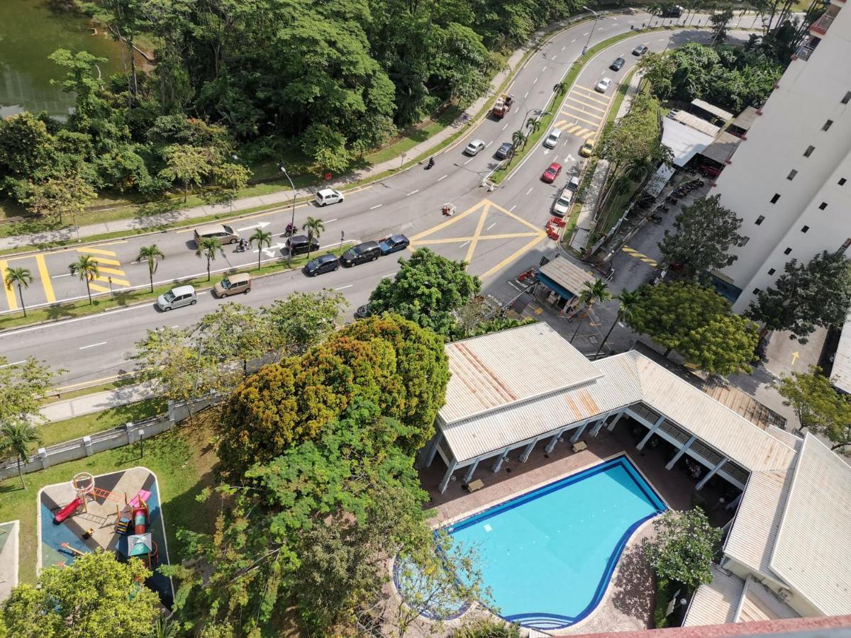 Ainis Guest House In Vista Amani Condominium Kuala Lumpur Luaran gambar